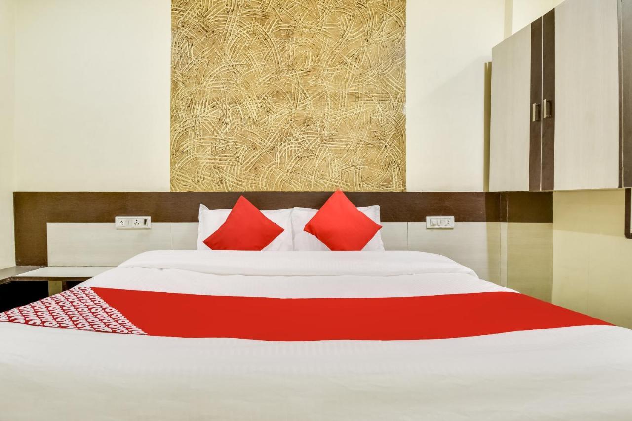 Hotel O Aryan Khāmgaon Εξωτερικό φωτογραφία
