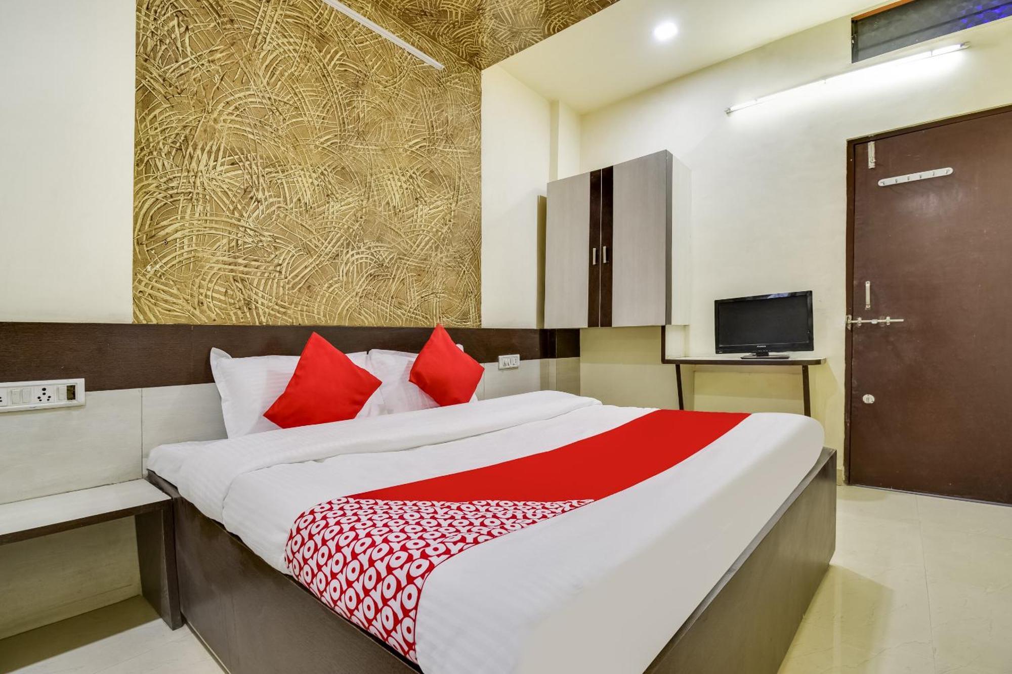 Hotel O Aryan Khāmgaon Εξωτερικό φωτογραφία